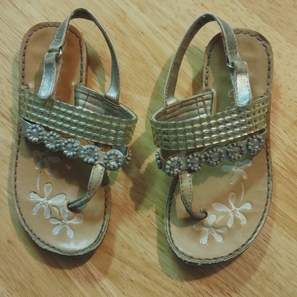 💥 Bundle Only💥 CYNTHIA ROWLEY Gladiator Sandals Toddler 10 - Picture 1 of 3